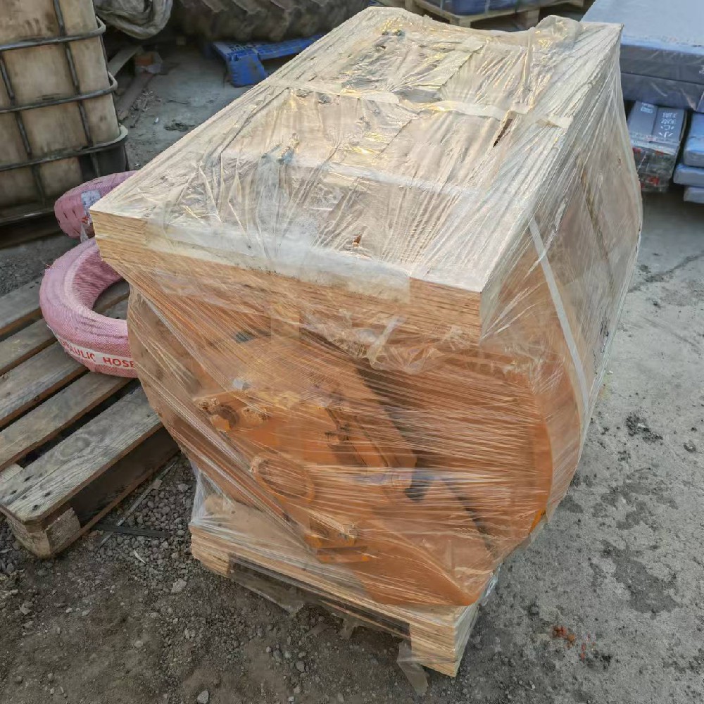 17A-30-00430 引導輪 適用于D155A機型上